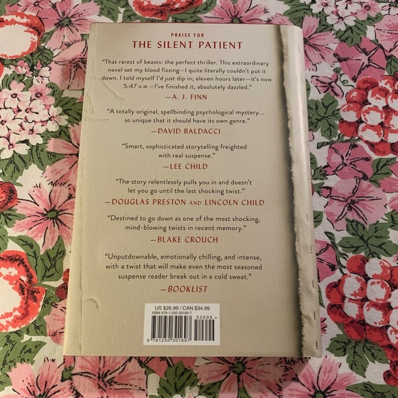 The Silent Patient by Alex Michaelides Hardback Novel 2019 #1 NYTimes Bestseller - Picture 7 of 9